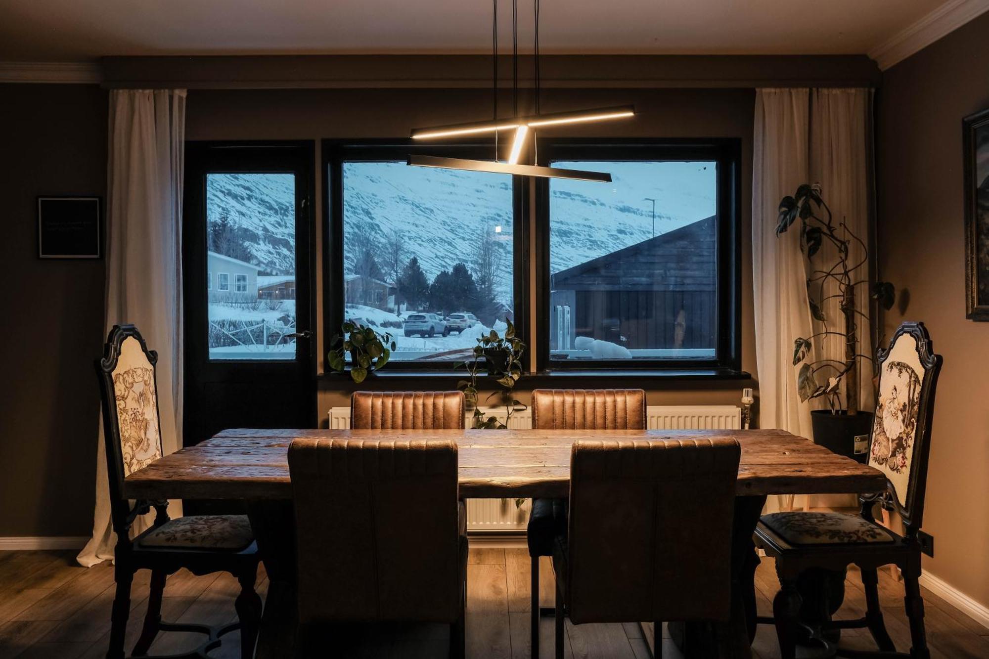 Botnahlid Villa, Mountain And Town Views And Outdoor Sauna Seyðisfjörður المظهر الخارجي الصورة