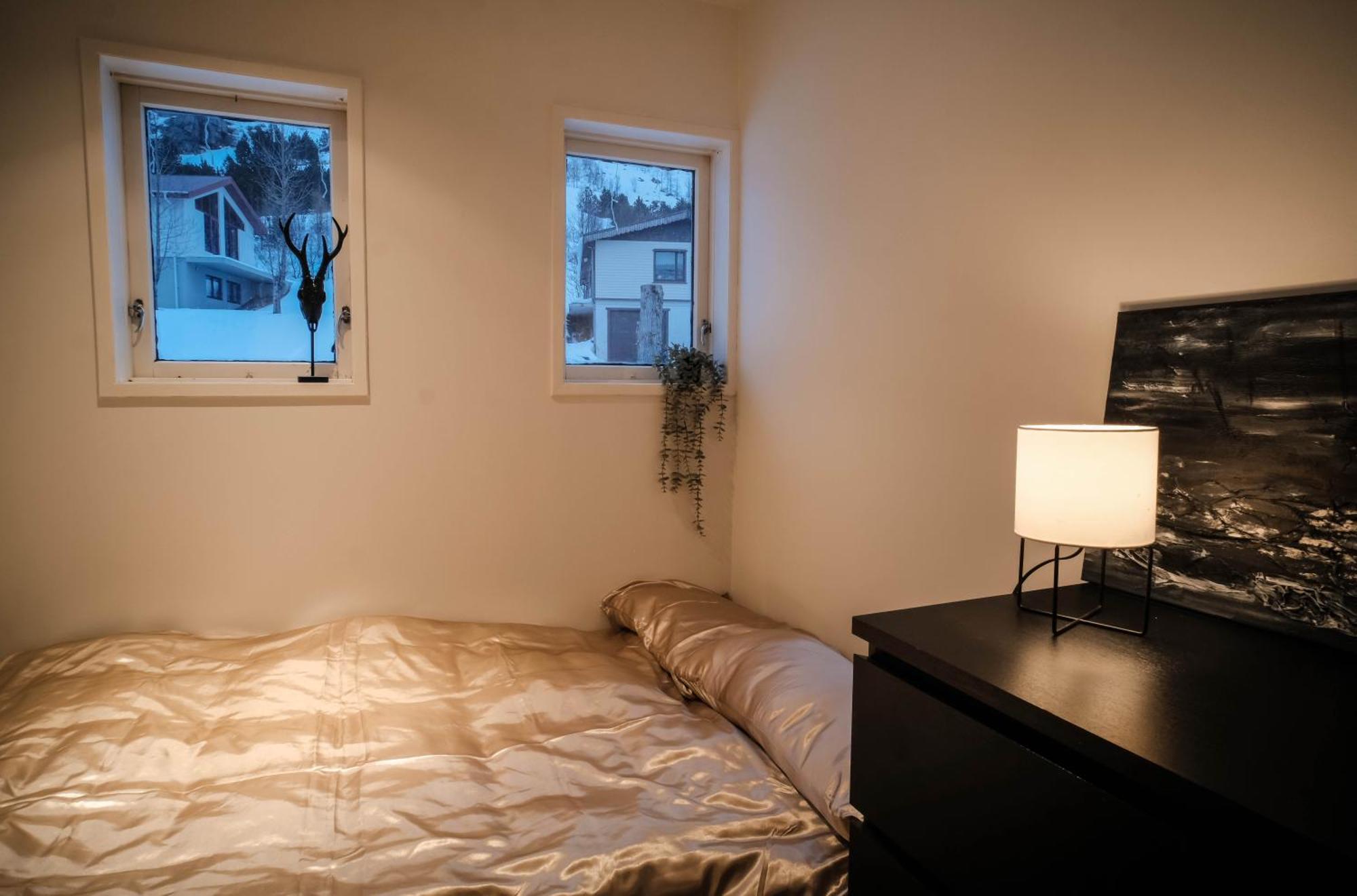 Botnahlid Villa, Mountain And Town Views And Outdoor Sauna Seyðisfjörður المظهر الخارجي الصورة