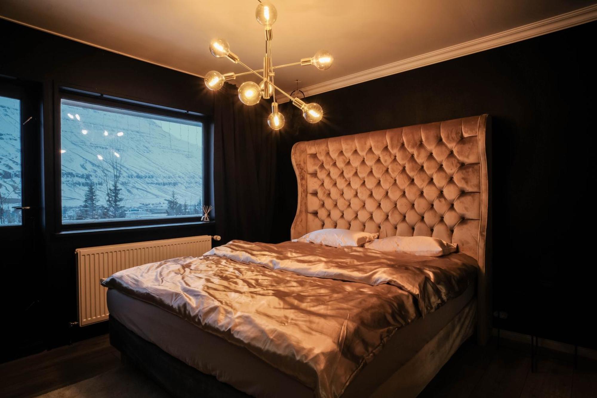 Botnahlid Villa, Mountain And Town Views And Outdoor Sauna Seyðisfjörður المظهر الخارجي الصورة